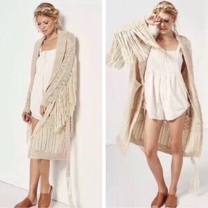SPELL & The Gypsy Cozy Corner Cardigan Fringe Sleeve Open Front Boho Beachy S/M
